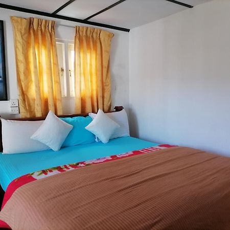 Himawari Hills Hotel Нувара Елия Екстериор снимка