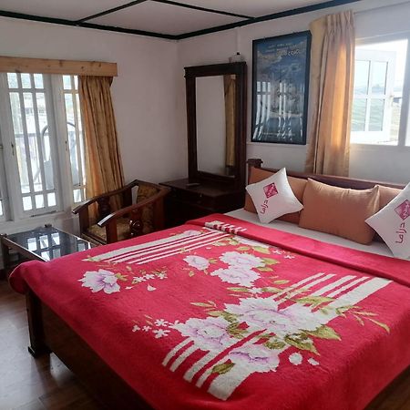 Himawari Hills Hotel Нувара Елия Екстериор снимка