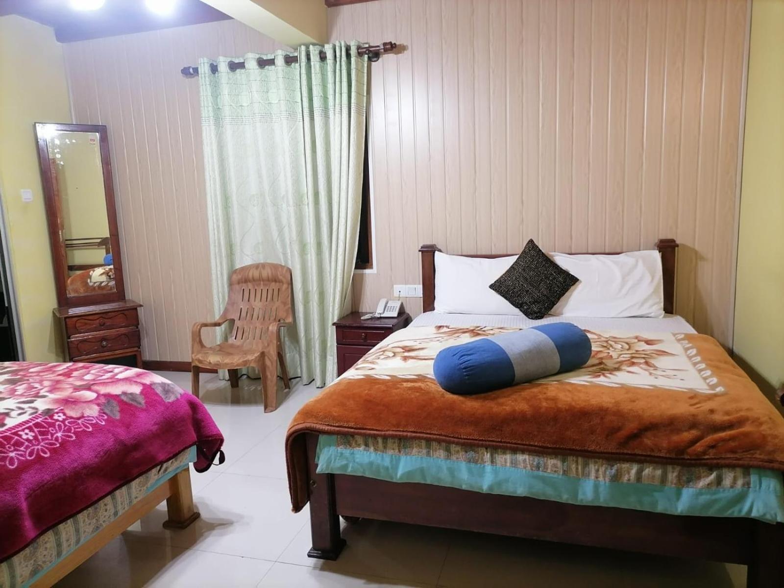 Himawari Hills Hotel Нувара Елия Екстериор снимка