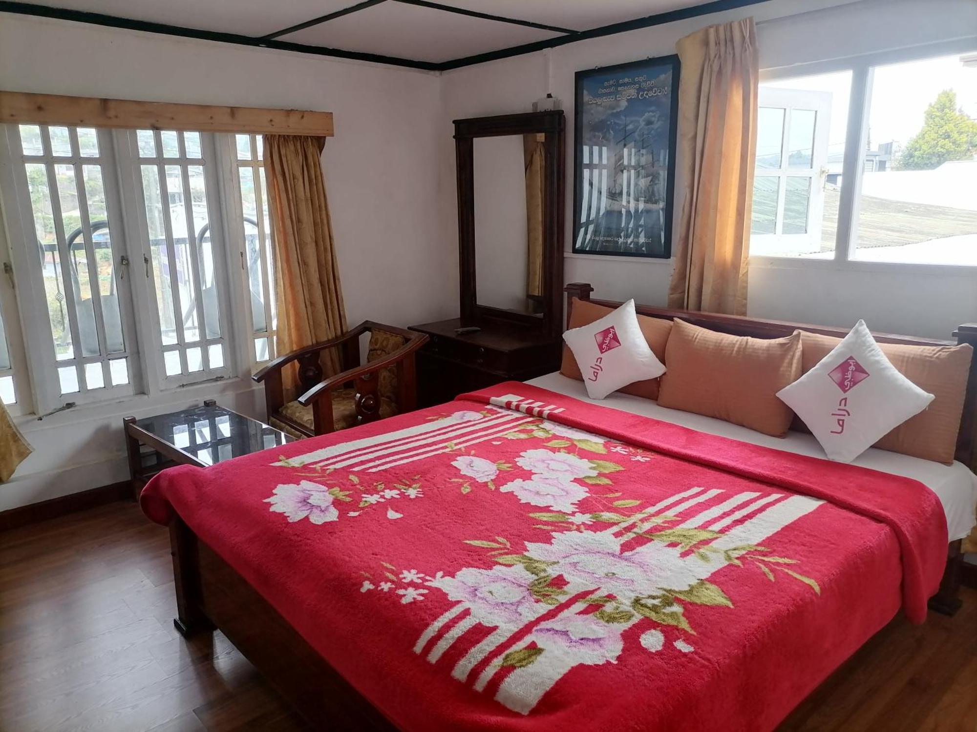 Himawari Hills Hotel Нувара Елия Екстериор снимка