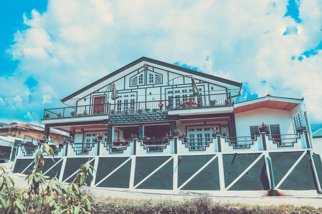 Himawari Hills Hotel Нувара Елия Екстериор снимка